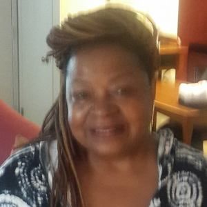 Meet your Posher, Bernice